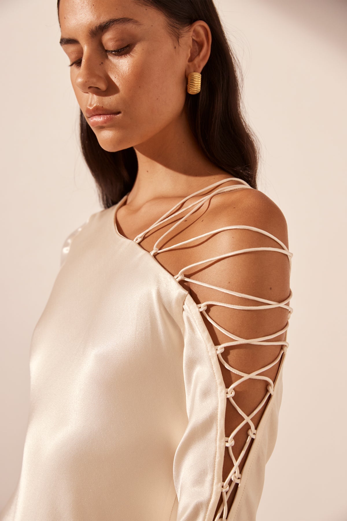 NORA LACE DETAIL MAXI DRESS - CREAM