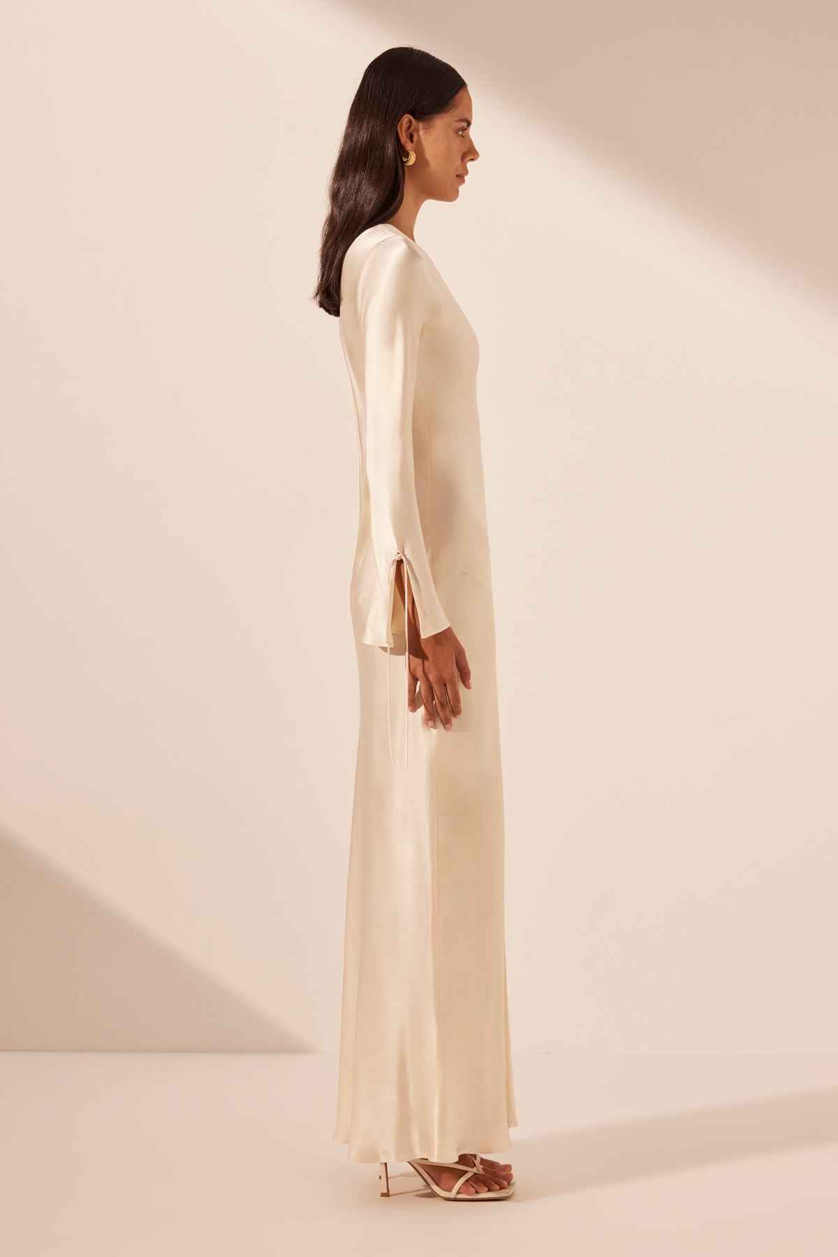 NORA LACE DETAIL MAXI DRESS - CREAM